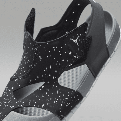 Jordan Flare 小童鞋款