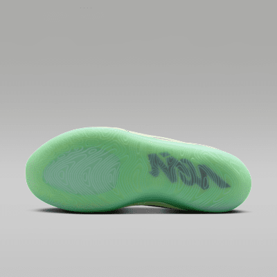 Zion 4 Basketball Shoes