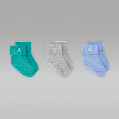 Jordan Essentials Baby Ribbed Gripper Socks (3 Pairs)