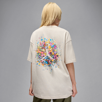 Jordan Flight Women's Oversized Graphic T-Shirt