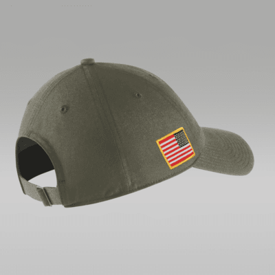 Michigan Heritage86 Nike College Adjustable Cap