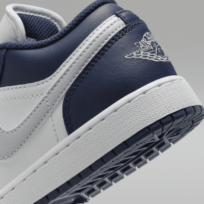 Air Jordan 1 Low Genç Çocuk Ayakkabısı