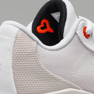 Luka .77 Big Kids' Basketball Shoes