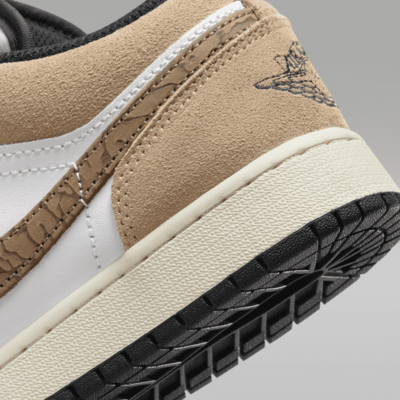 Air Jordan 1 Low SE Older Kids' Shoes