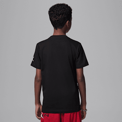 Playera de deporte con gráfico para niños talla grande Jordan Dri-FIT