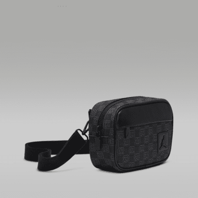 Jordan 23 Monogram Bolsa para cámara (1.5 L)
