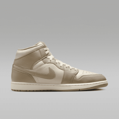 Air Jordan 1 Mid Men's Shoes