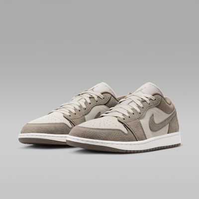 Jordan Air Jordan 1 Low Erkek Ayakkabısı görsel 5