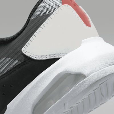 รองเท้าผู้ชาย Jordan Air 200E