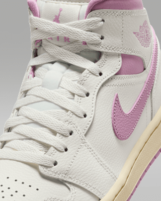 Air Jordan 1 中筒鞋