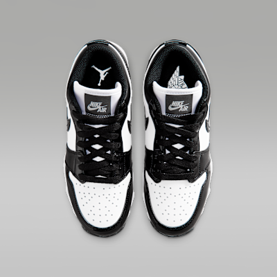 Jordan 1 Low Little/Big Kids' Cleats