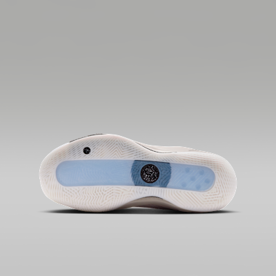 Luka .77 Big Kids' Basketball Shoes