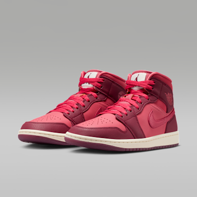 Air Jordan 1 Mid SE Women's Shoes