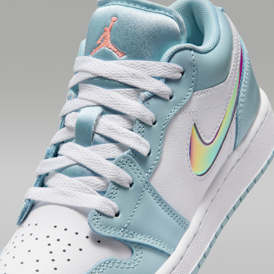 Air Jordan 1 Low SE Older Kids' Shoes