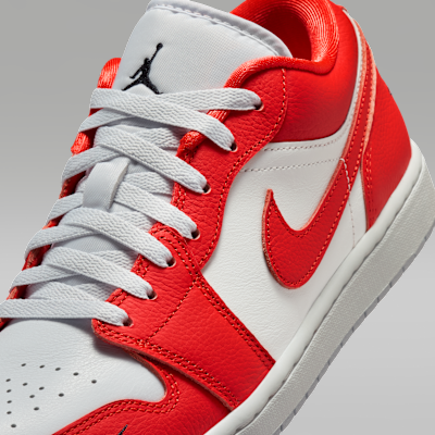 Jordan Air Jordan 1 Low SE Erkek Ayakkabısı görsel 7