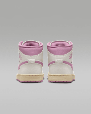 Air Jordan 1 中筒鞋