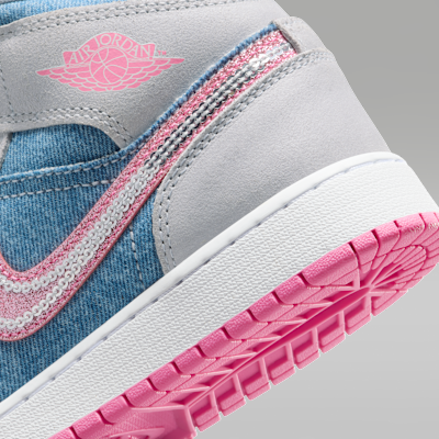 Air Jordan 1 Mid SE Genç Çocuk Ayakkabısı