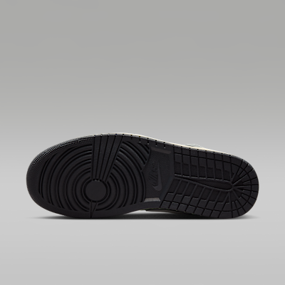 Air Jordan 1 Low SE Men's Shoes