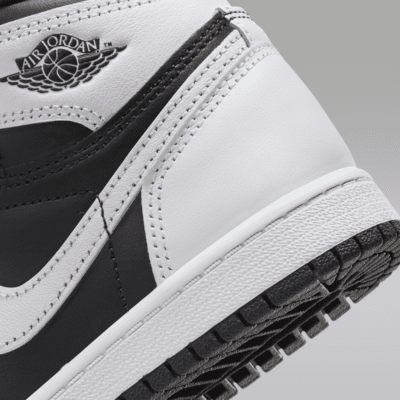 Jordan 1 Retro High OG "Black & White" Little Kids' Shoes