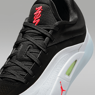 Zion 4 Basketball Shoes