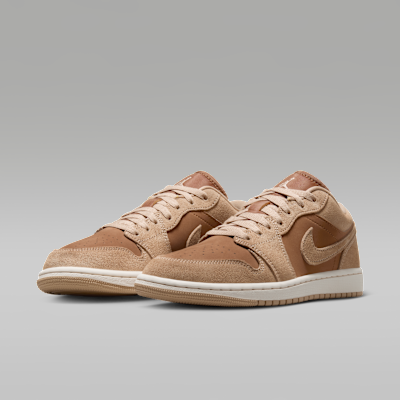 Jordan Air Jordan 1 Low Kadın Ayakkabısı görsel 5
