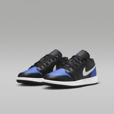 Air Jordan 1 Low Older Kids' Shoes