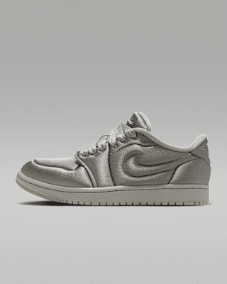Женские кроссовки Air Jordan 1 Low Method of Make