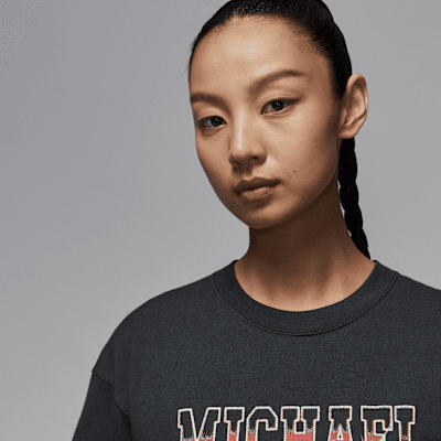 ジョーダン ウィメンズ オーバーサイズド ショートスリーブ グラフィック Tシャツ