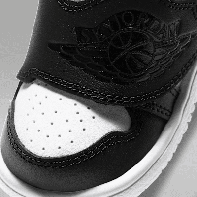 Sky Jordan 1 Schuh für Babys und Kleinkinder