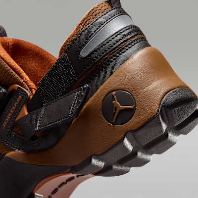 Jordan Trunner LX Kadın Ayakkabısı görsel 8