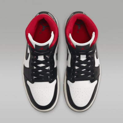 Air Jordan 1 Mid Women's Shoes