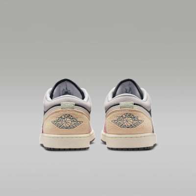 รองเท้าผู้ชาย Air Jordan 1 Low SE