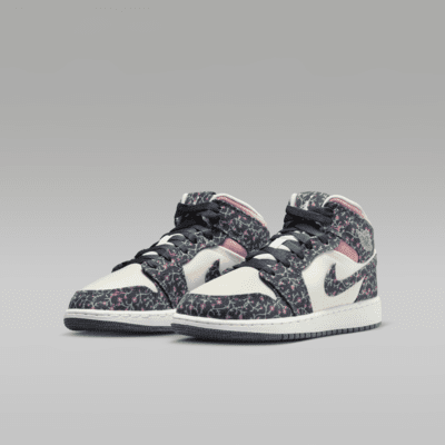 Air Jordan 1 Mid SE sko til store barn