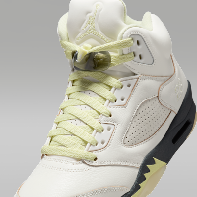 Tenis para mujer Air Jordan 5 Retro "Luminous Green and Sail"