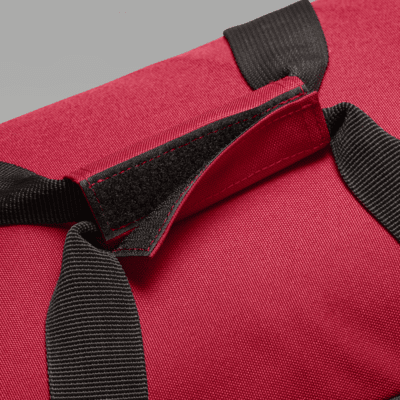 Maleta de entrenamiento Jordan Essentials (30L)