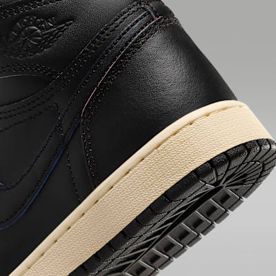 Air Jordan 1 High OG Big Kids' Shoes