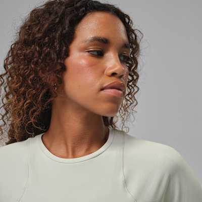 Jordan Sport Flightweight Women's Long-Sleeve Top