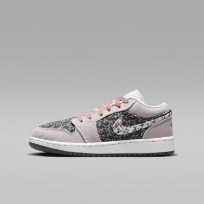 Chaussure Air Jordan 1 Low SE pour ado. Nike CA
