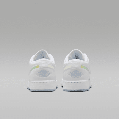 Air Jordan 1 Low SE Older Kids' Shoes