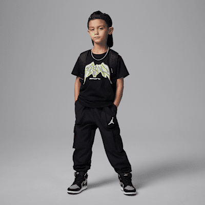 Playera con gráfico Sports para niños talla pequeña Jordan Dri-FIT