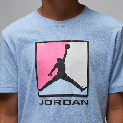 Jordan Flight Essentials Older Kids' Boxed Logo 3.0 T-Shirt