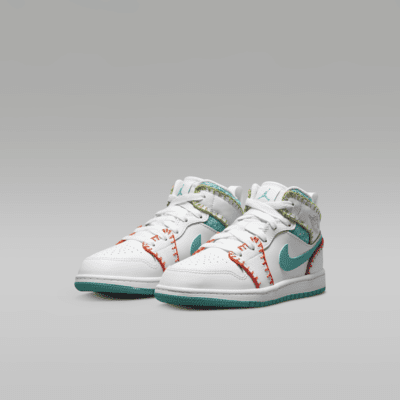 ジョーダン 1 MID SE キッズシューズ