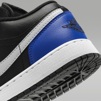 Air Jordan 1 Low Older Kids' Shoes