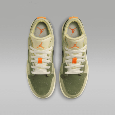 Air Jordan 1 Low SE Craft Older Kids' Shoes