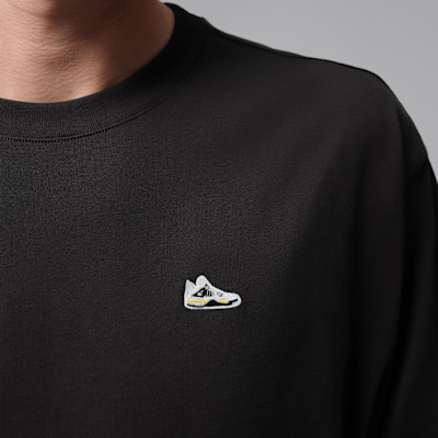 Jordan Sneaker Yamalı Erkek Tişörtü görsel 4