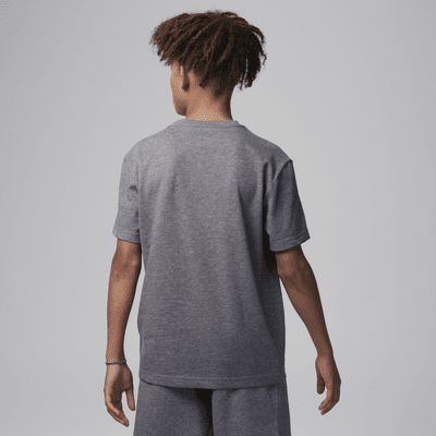 Playera con parche para niños talla grande Jordan Flight Essentials