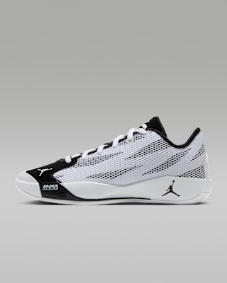 Luka 77 Basketball Shoes. Nike.com