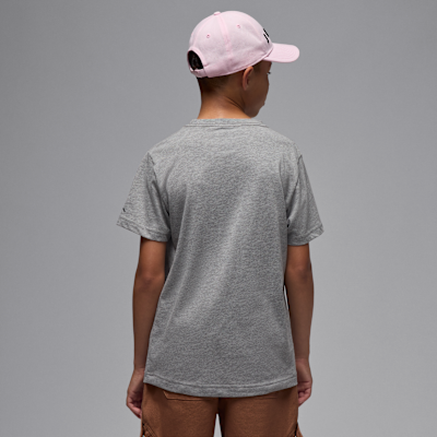 Playera con logotipo bordado Jordan para niños talla grande