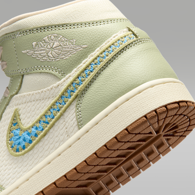 Jordan Air Jordan 1 Mid SE Kadın Ayakkabısı görsel 8