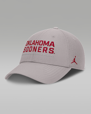 Мужские  Oklahoma On-Field Club Gameday Jordan Brand Dri-FIT College Adjustable Hat
